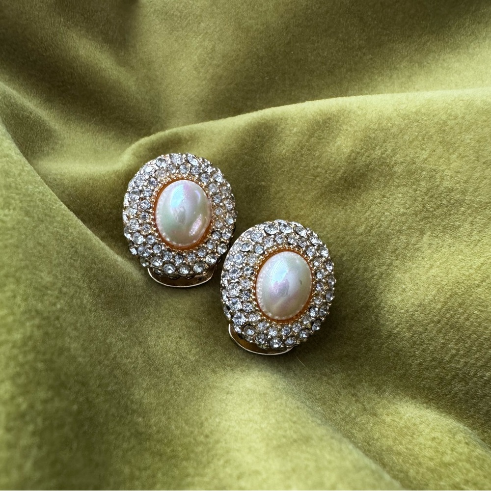 Christian Dior Vintage 1980 Clip-on Earrings with Crystals and white oval pearl